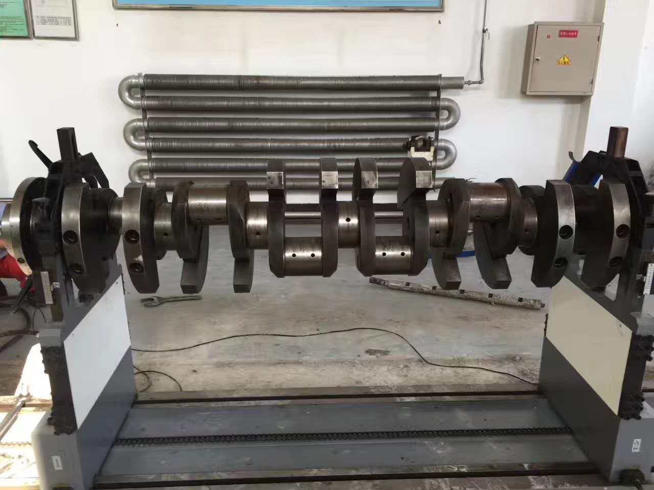 曲軸動平衡機機械系統(tǒng)的設(shè)計與調(diào)試